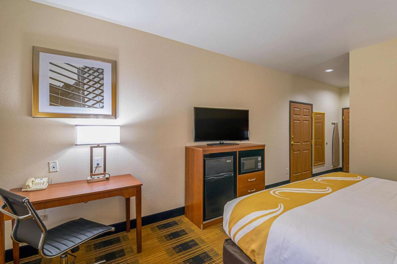Quality Inn & Suites Lampasas Eksteriør billede
