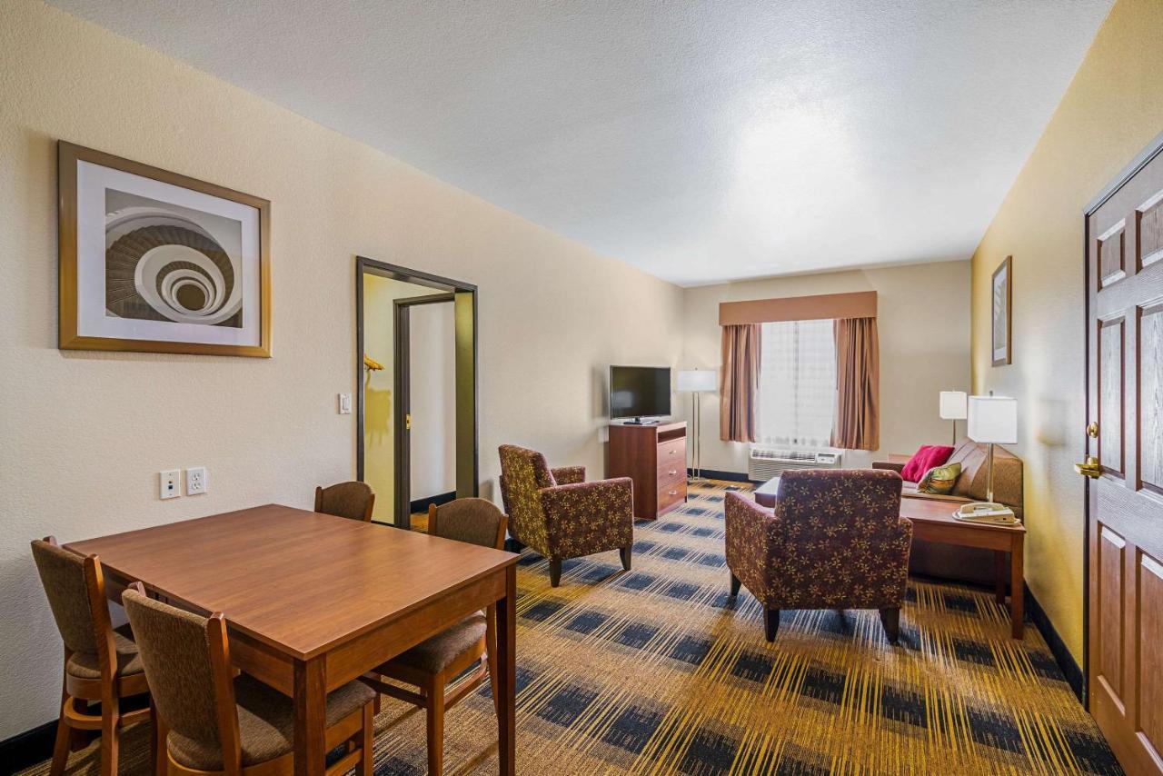 Quality Inn & Suites Lampasas Eksteriør billede